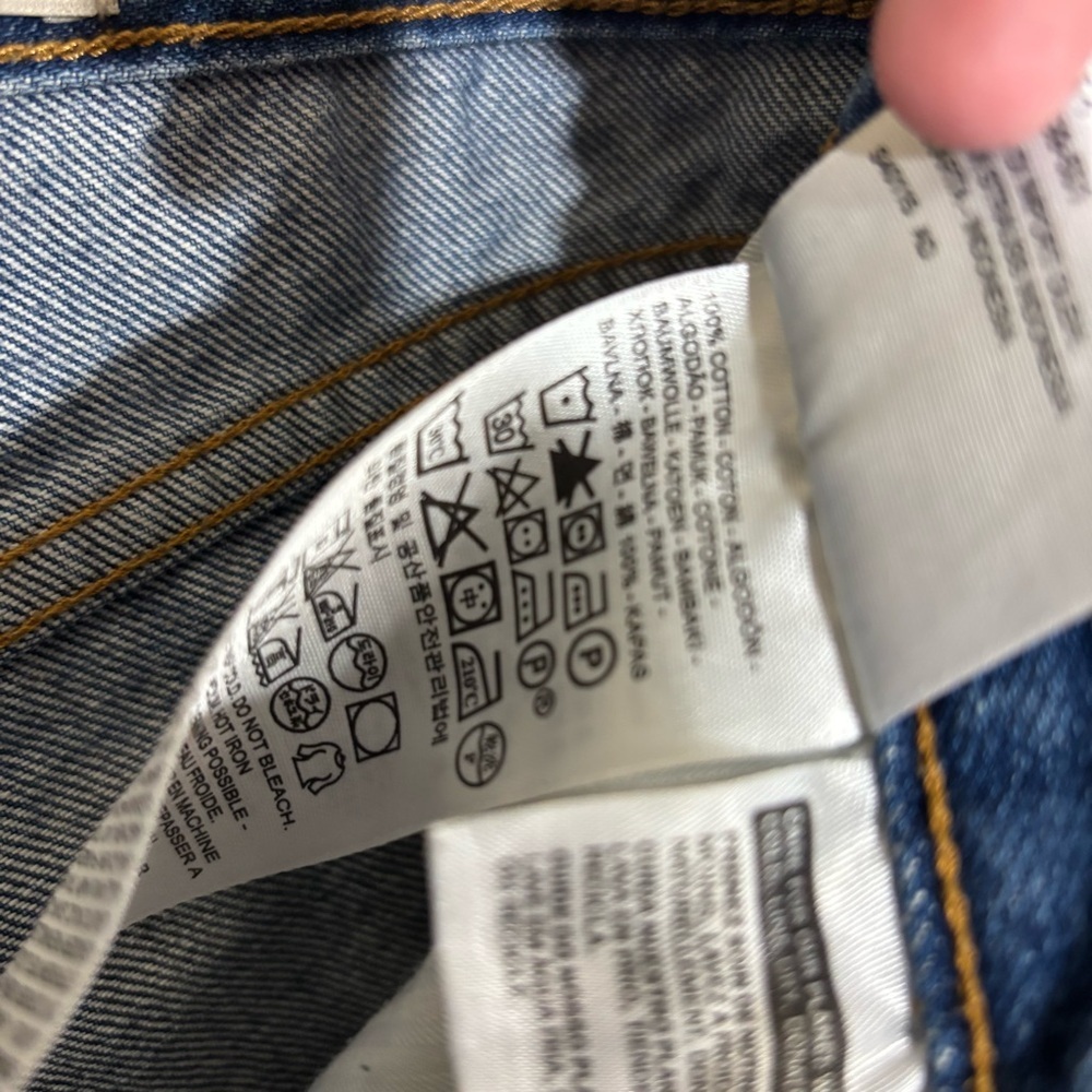 Levi’s Denim Cut Off Button Fly Shorts Size 29 - Picture 6 of 7